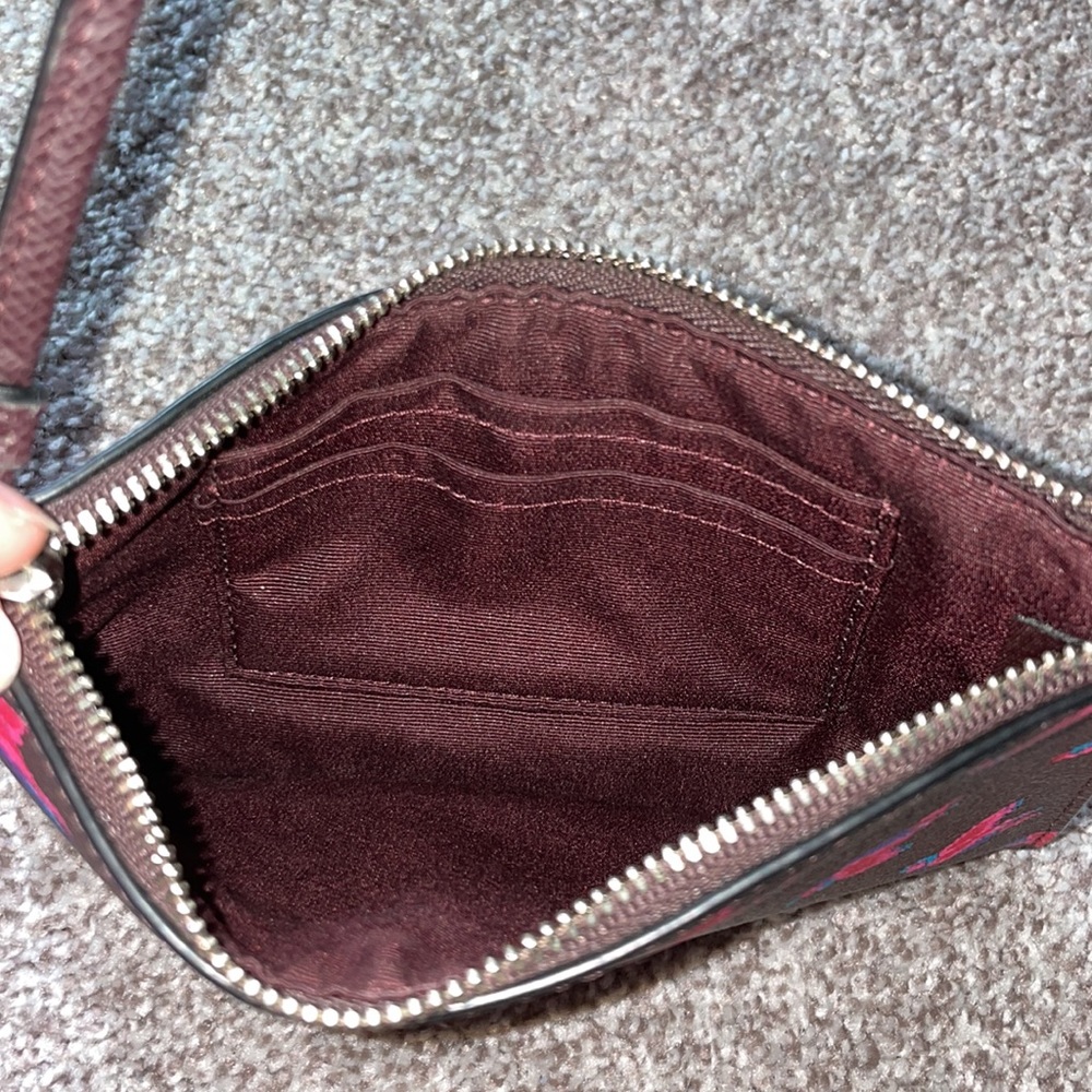 NWOT Coach Thin Wallet - Picture 3 of 5